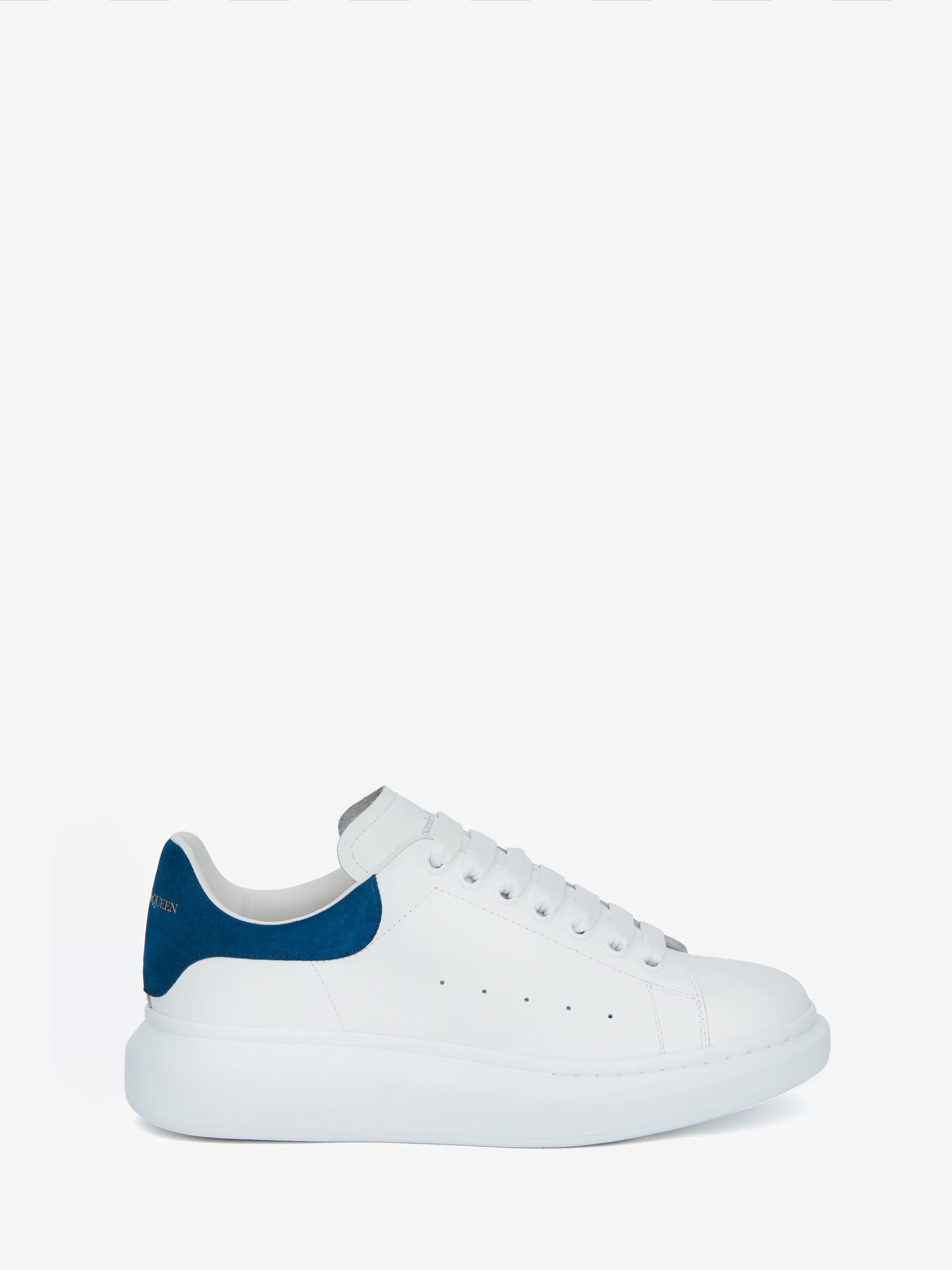 Men's Oversized Sneaker in White/Paris Blue