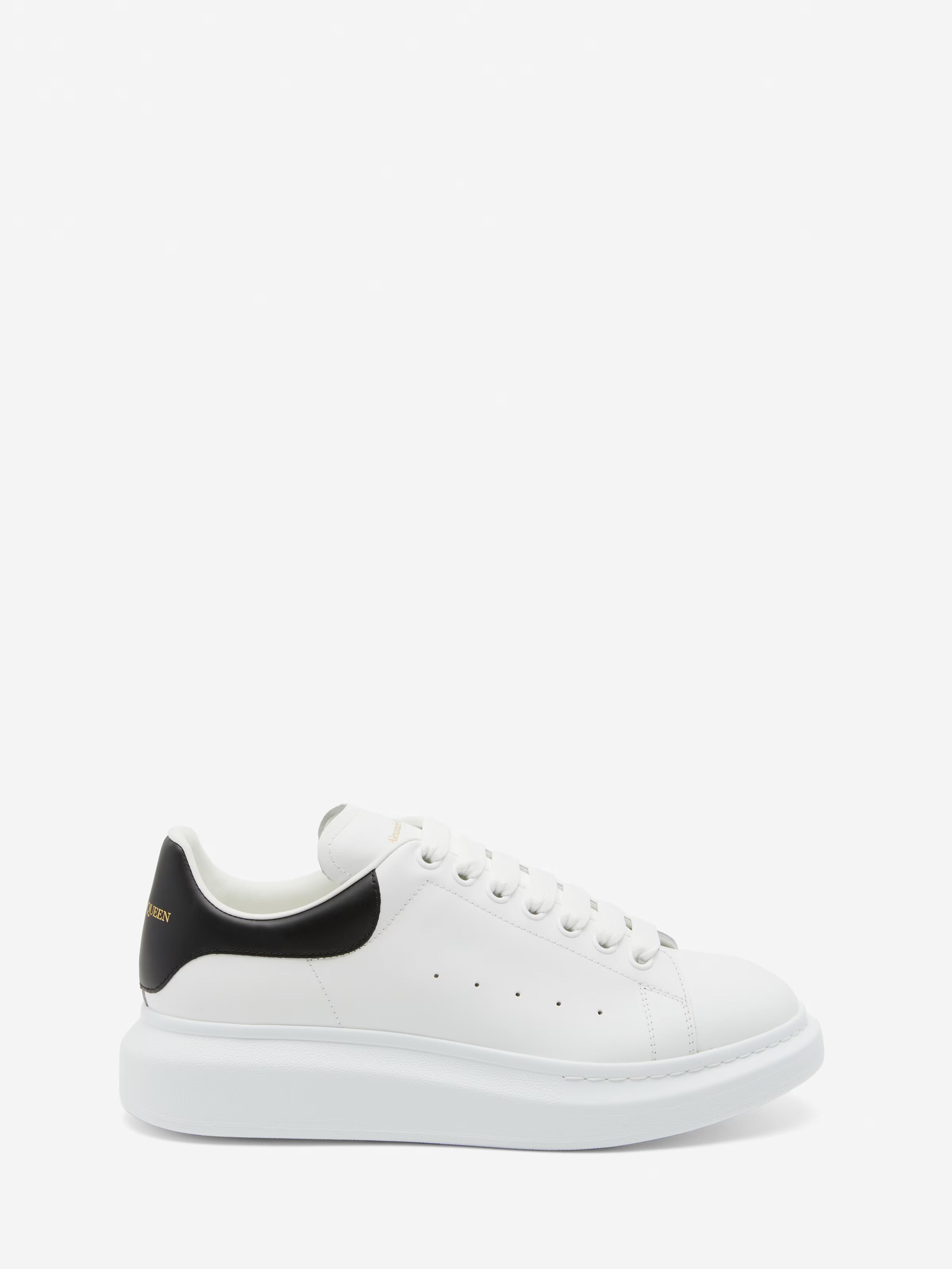 Men's Oversized Sneaker in White/Black