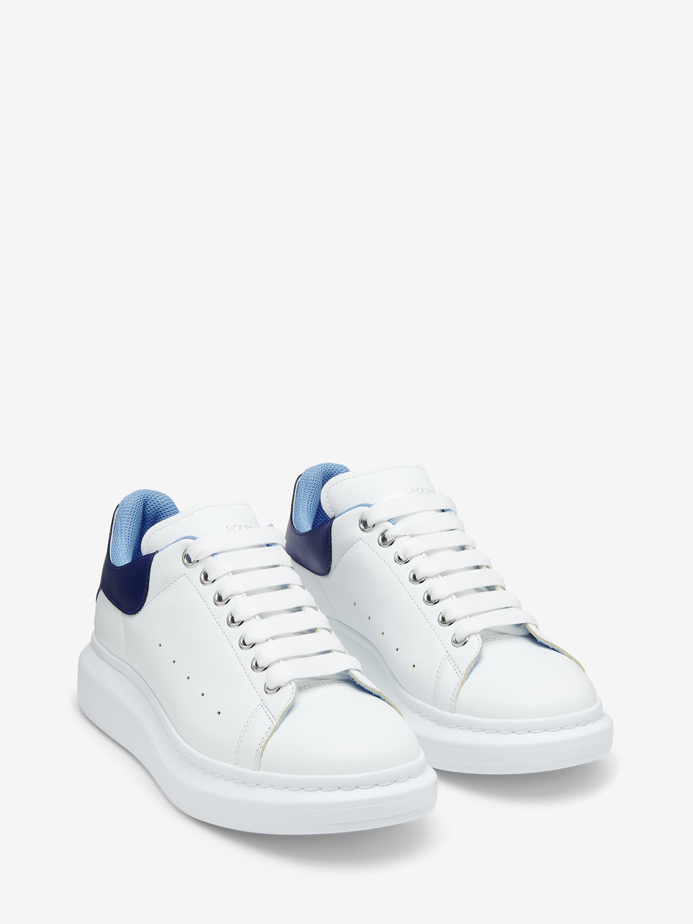 Men's Oversized Sneaker in White/Blue