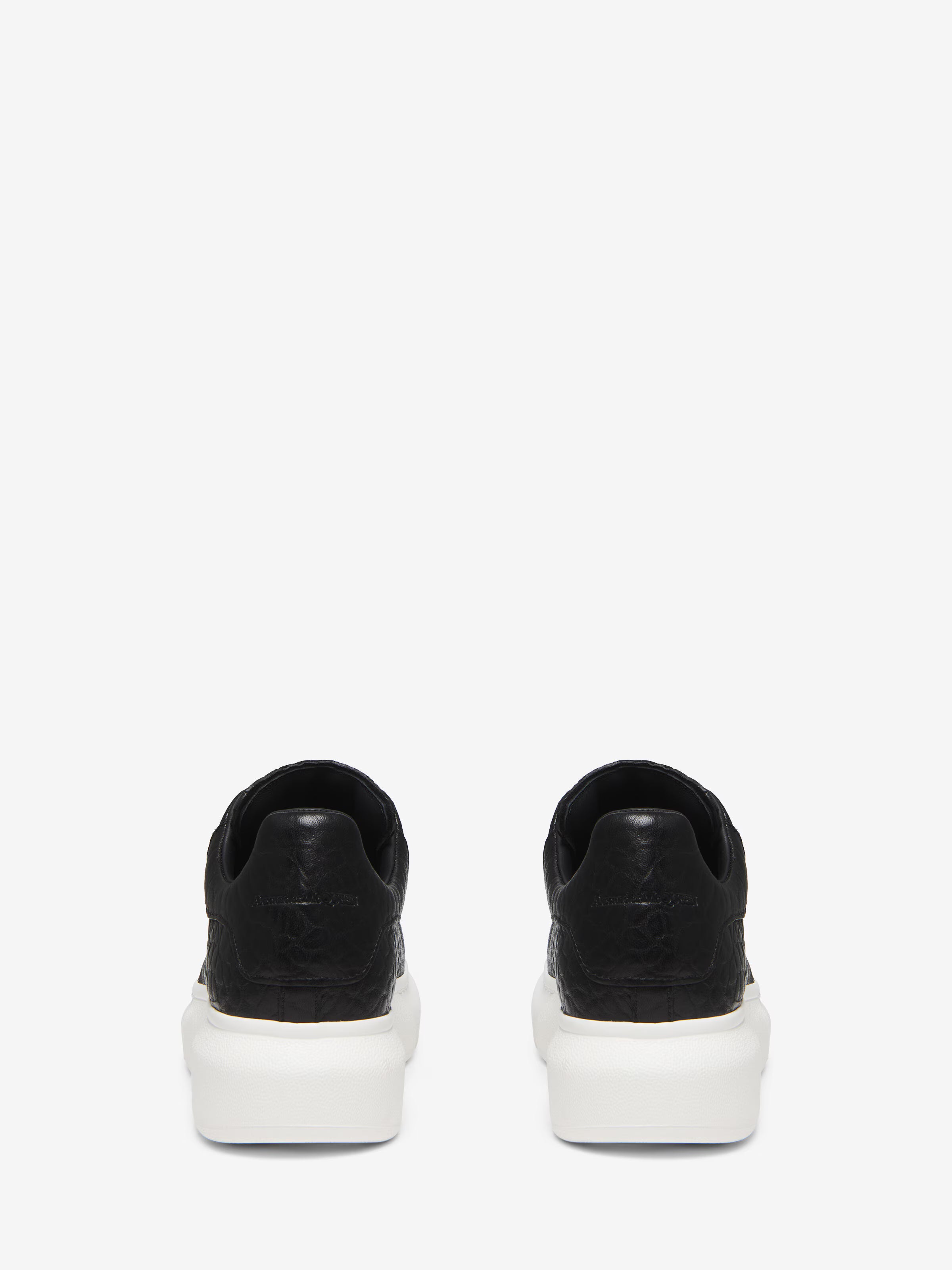 Alexander McQueen Dames Oversized Sneaker in Zwart