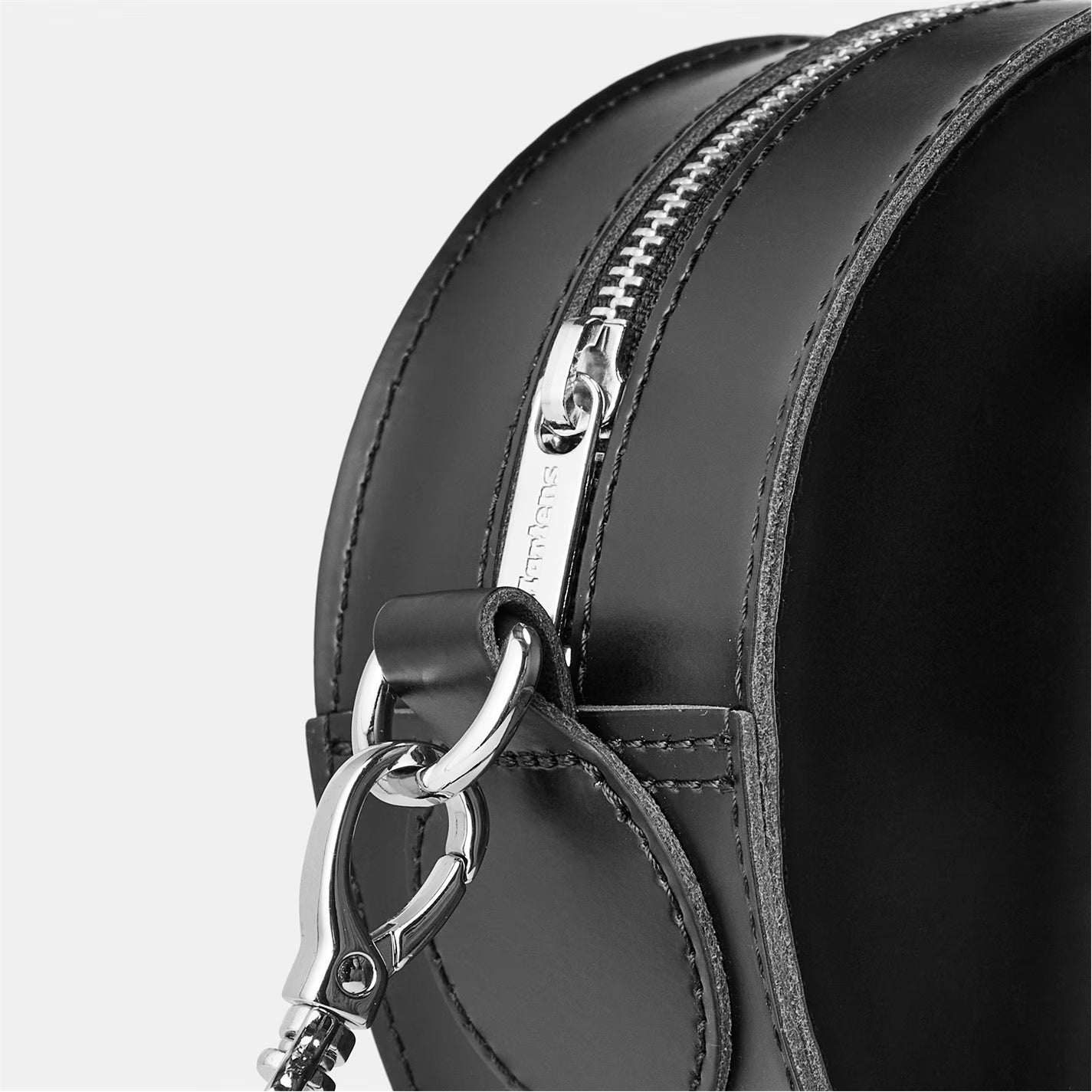 Bolsos cruzados de corazón para mujer Dr Martens