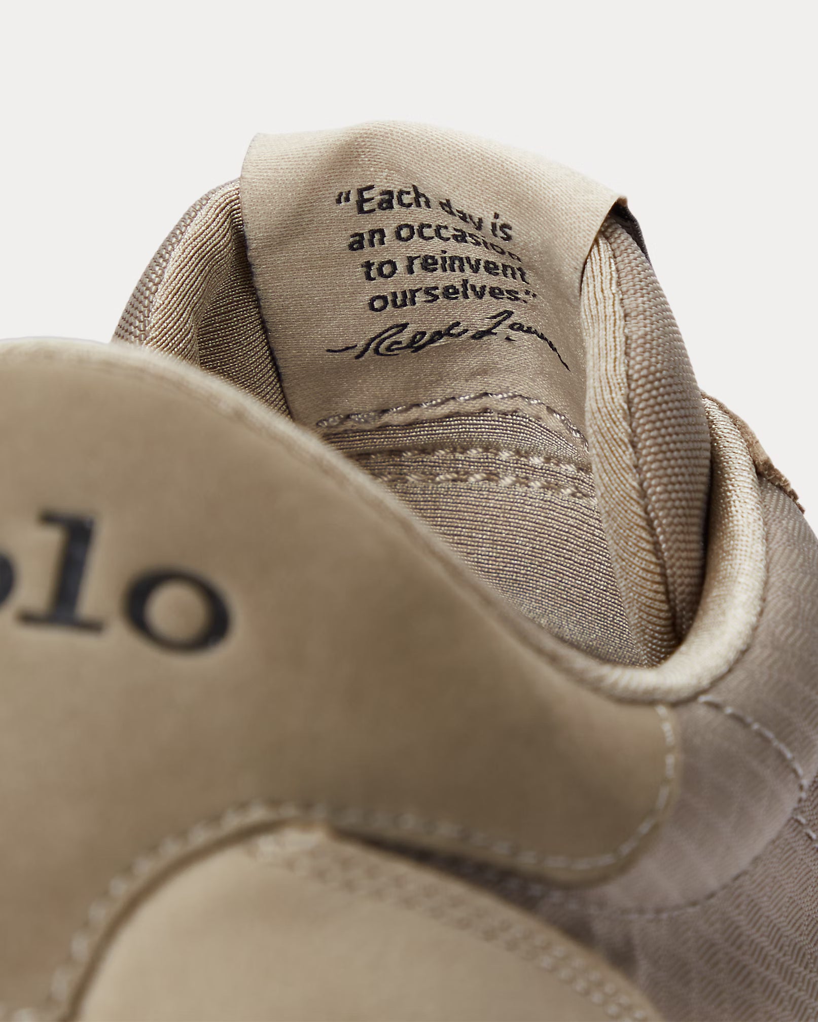 Men's Train 89 Nubuck and Oxford Trainer