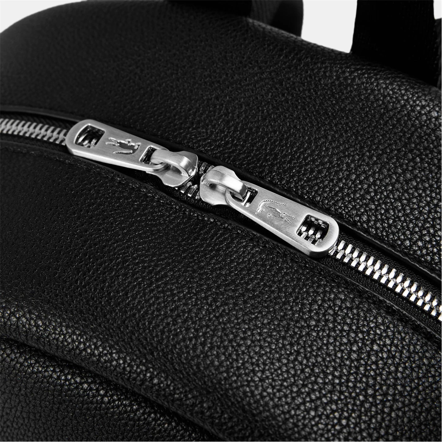 Lacoste Men's Backpack - Dani Dyers